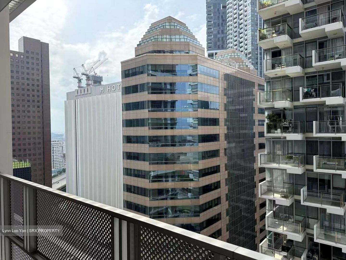 Eon Shenton (D2), Office #522800381